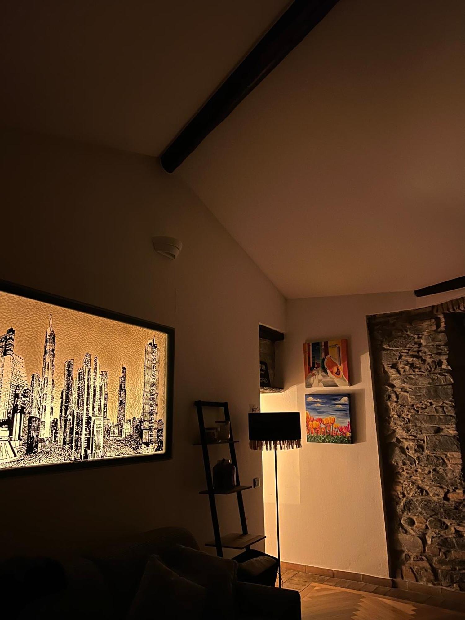 Kiko'S Lodge - Historical Apartment In โกโม ภายนอก รูปภาพ